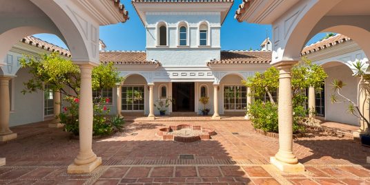 LUXURY VILLAS ALHAURIN MALAGA