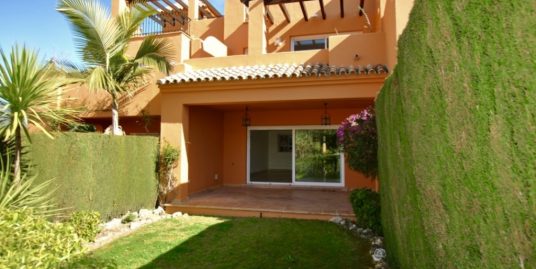 Townhouse for Sale in El Paraiso, Estepona, Málaga