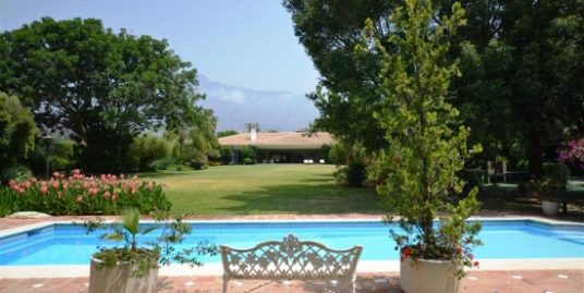 Villa for Sale in Golden Mile, Marbella, Málaga