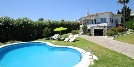 Villa for Sale in Guadalmina Alta, Marbella, Málaga