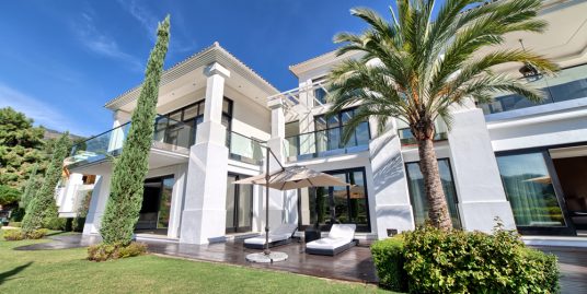 Villa for Sale in La Zagaleta, Benahavís, Málaga