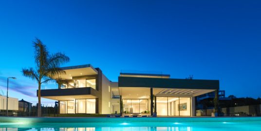 Villa for Sale in Benahavís, Málaga