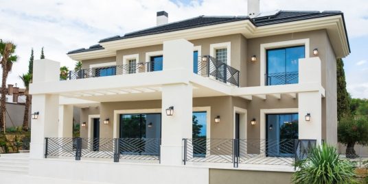 Villa for Sale in Los Flamingos, Benahavís, Málaga