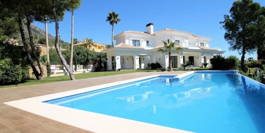 Villa for Sale in Sierra Blanca, Marbella, Málaga