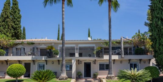 Villa for Sale in Benahavís, Málaga