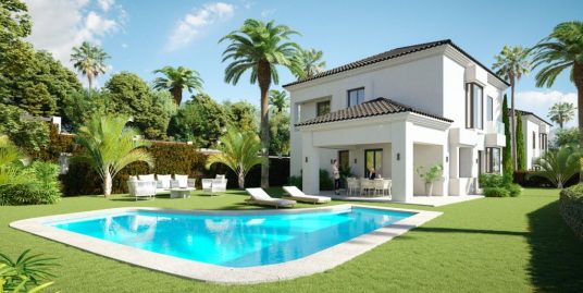 Villa for Sale in Marbella East, Málaga