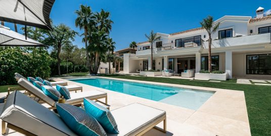 Villa for Sale in Sierra Blanca, Marbella, Málaga