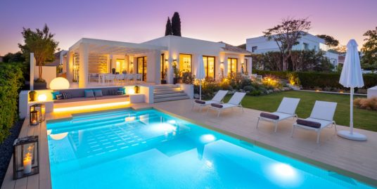 Villa for Sale in Nueva Andalucía, Marbella, Málaga