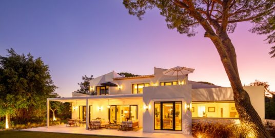Villa for Sale in Nueva Andalucía, Marbella, Málaga