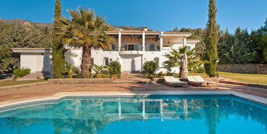 Villa for Sale in La Alquería, Mijas, Málaga