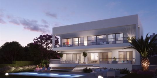 Villa for Sale in Guadalmina, Marbella, Málaga