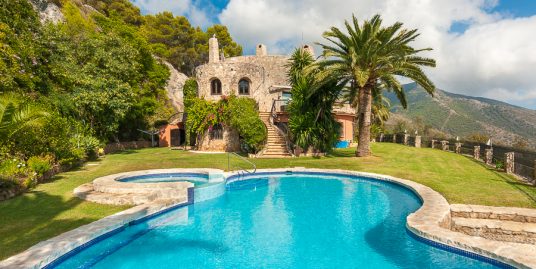 Villa for Sale in Mijas, Málaga