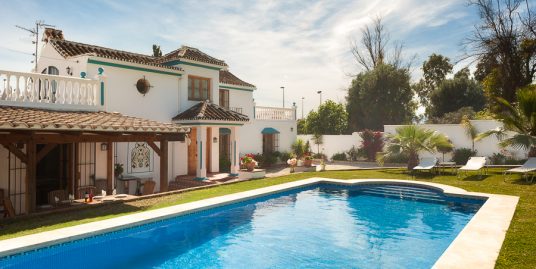 Villa for Sale in Marbella East, Málaga