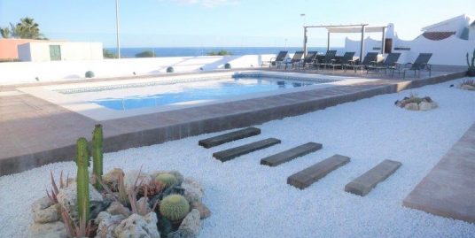 Villa for Sale in Las Lagunas, Mijas Costa, Málaga