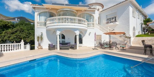 Villa for Sale in Benalmádena, Málaga
