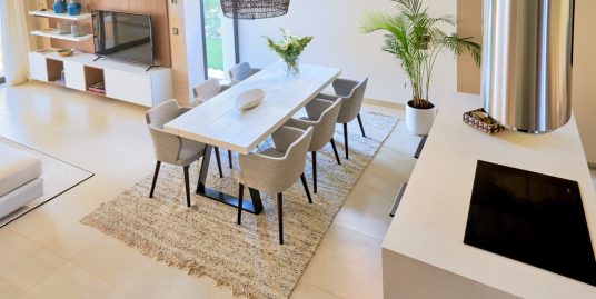 Villa for Sale in Puerto Banús, Marbella, Málaga