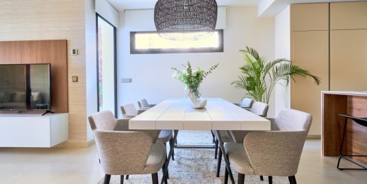 Villa for Sale in Puerto Banús, Marbella, Málaga