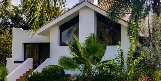 Villa for Sale in El Rosario, Marbella, Málaga