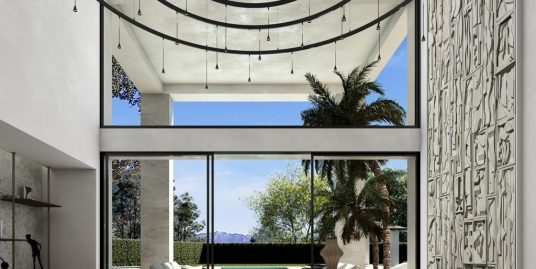 Villa for Sale in Nueva Andalucía, Marbella, Málaga